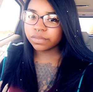 Meet your Posher, Vonja